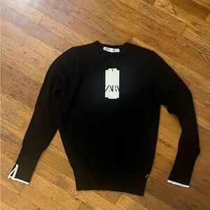 Zara Men's Classic Black Crewneck Sweater